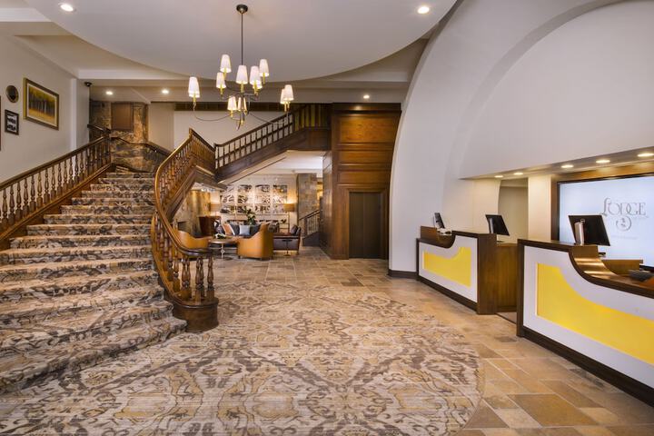 The Lodge at Vail a RockResort by Vail Resorts