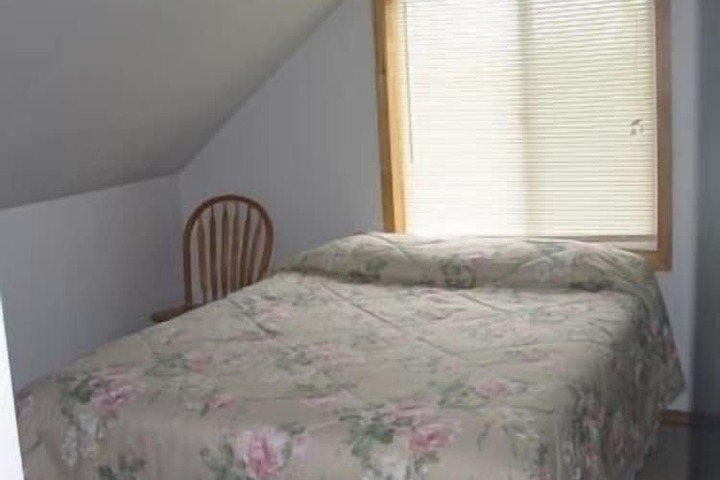 Room 14 of 19