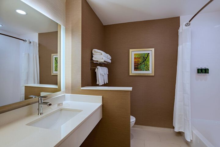 Room 20 of 25