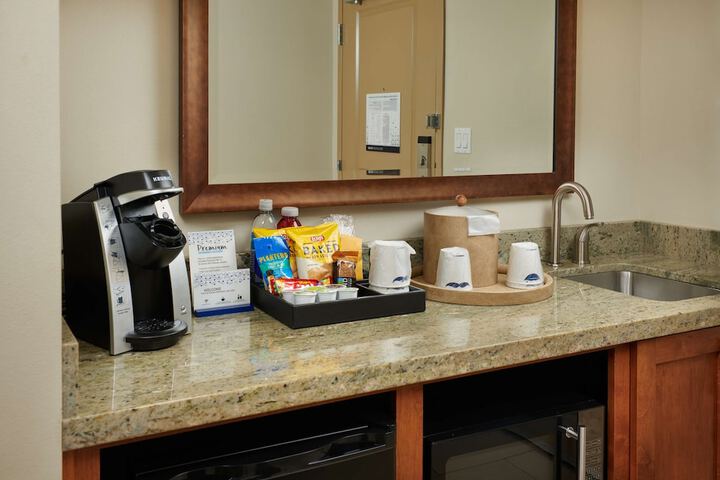 Hampton Inn & Suites Salem OR