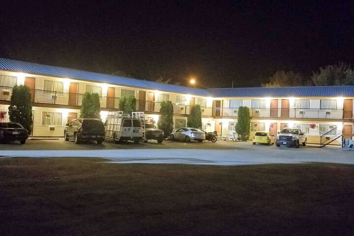 Cache Creek Inn
