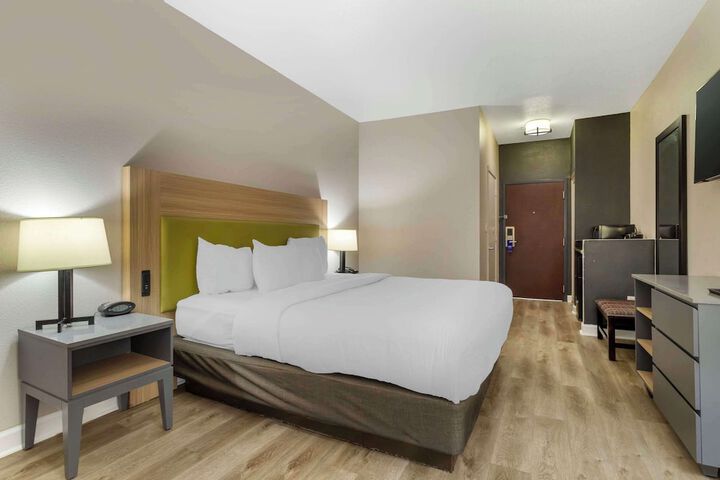 Comfort Suites Shenandoah-The Woodlands