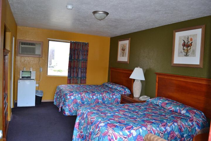 Room 34 of 42