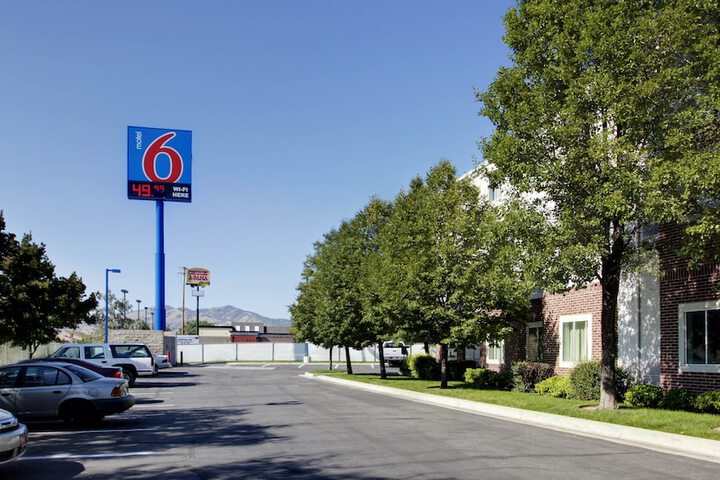 Motel 6 Lehi UT – Thanksgiving Point