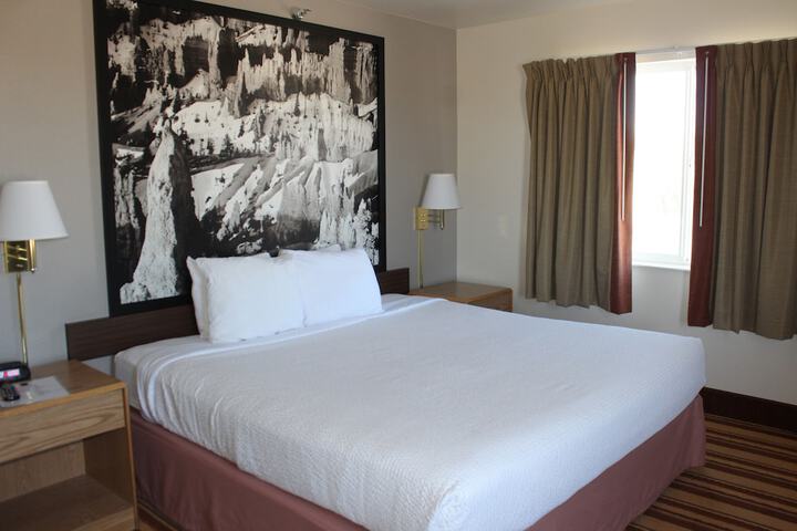 Room 14 of 22