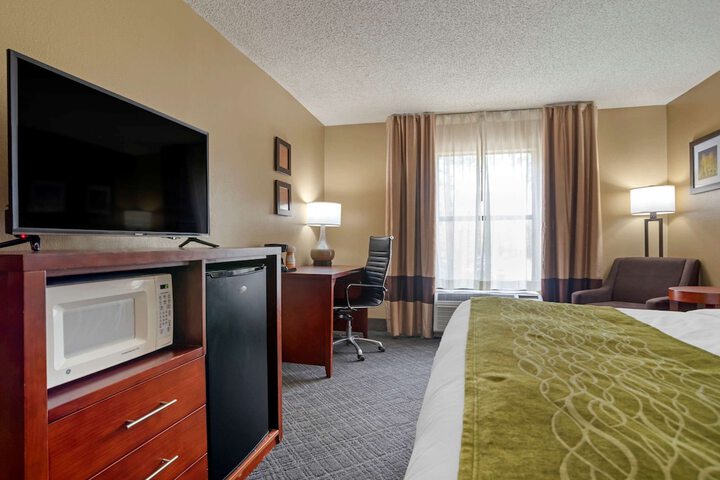 Room 25 of 58