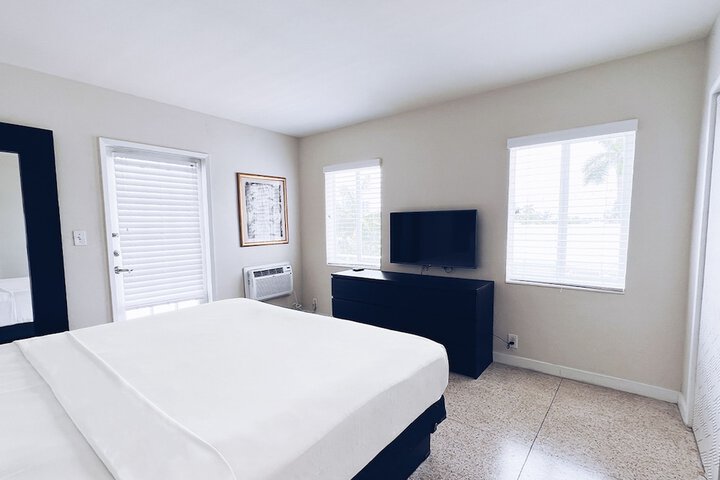Room 34 of 75