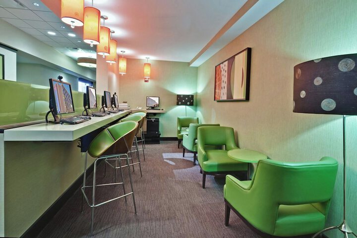 Crowne Plaza Chicago Ohare Hotel & Conf Center by IHG