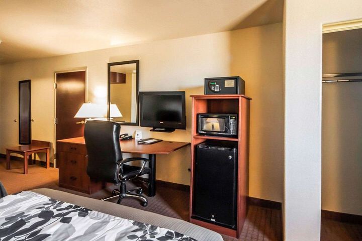 Sleep Inn & Suites Shamrock