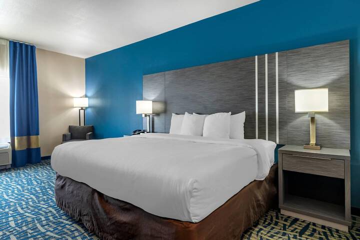 Comfort Inn & Suites Pauls Valley - City Lake