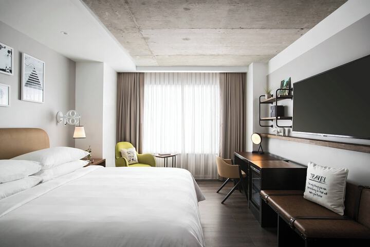 Room 25 of 88