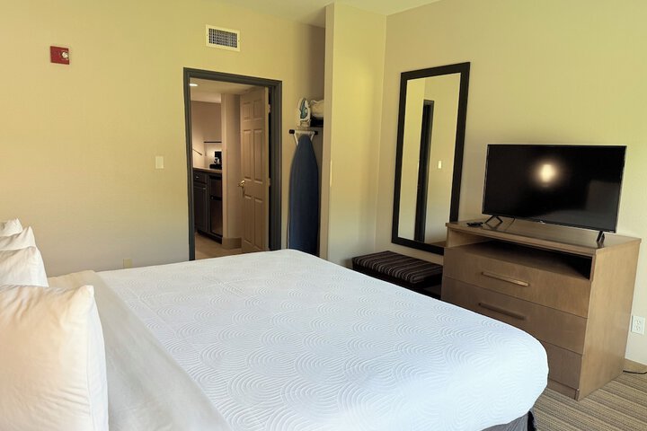 Country Inn & Suites by Radisson Harlingen, TX
