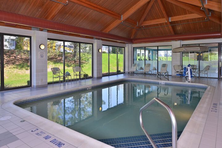 Pool 4 of 23