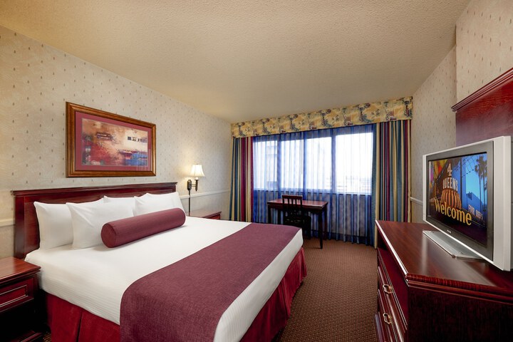 Room 6 of 41