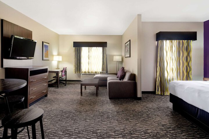 Room 43 of 55