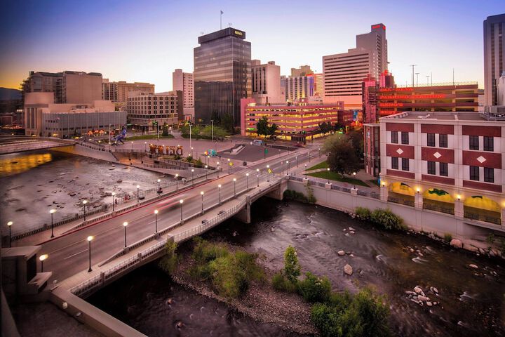 Renaissance Reno Downtown Hotel & Spa