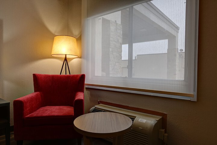 Country Inn & Suites by Radisson Pierre, SD