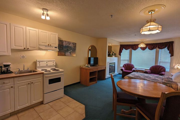 Room 45 of 82