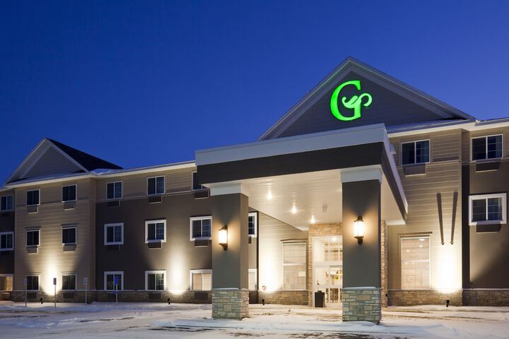 GrandStay Cannon Falls