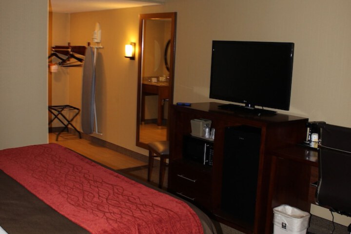 Room 34 of 51
