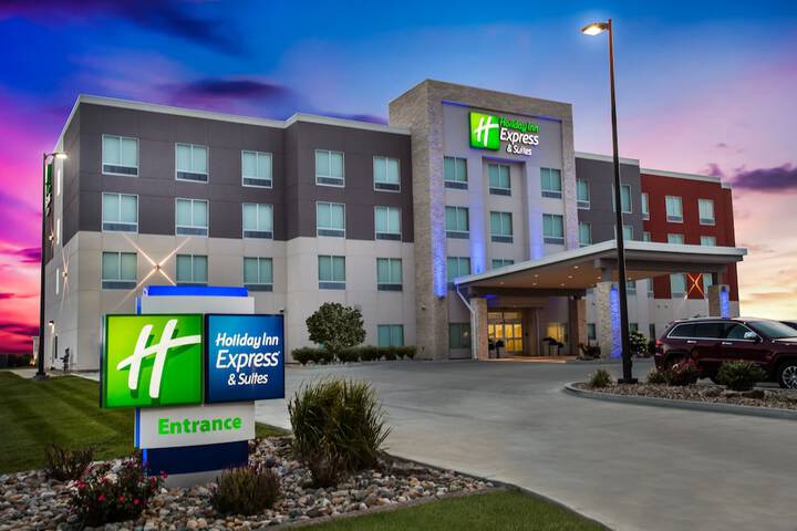 Hotel 3 of 49