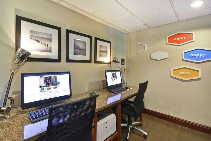Business Center 28 of 28