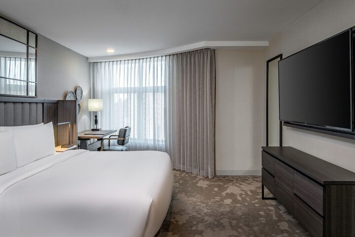 Room 16 of 58