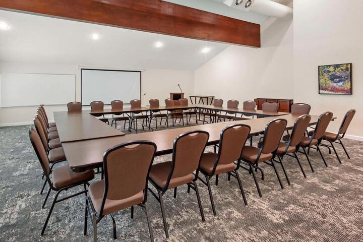 Best Western Plus Eagle / Vail Airport
