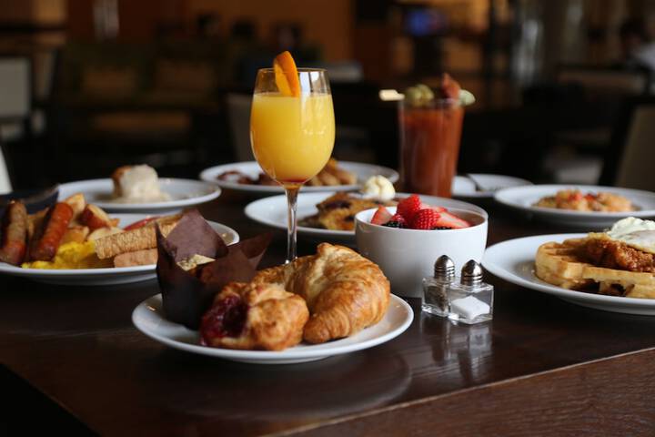 Breakfast/Coffee Service 87 of 99