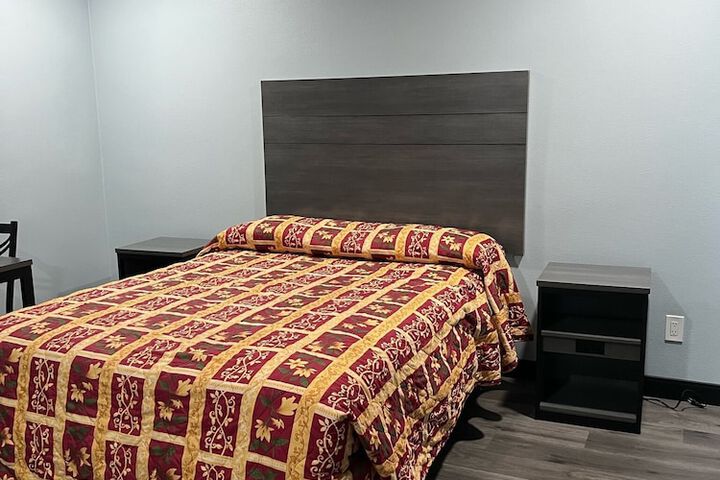 Room 18 of 20