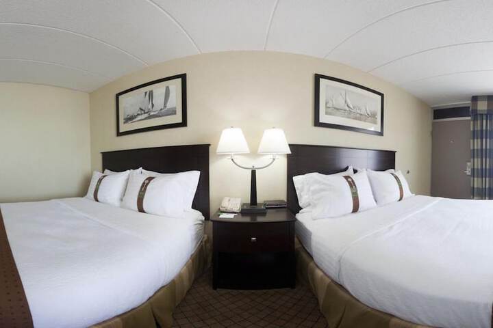 Room 42 of 84