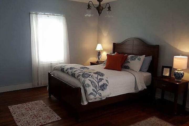 Room 14 of 33