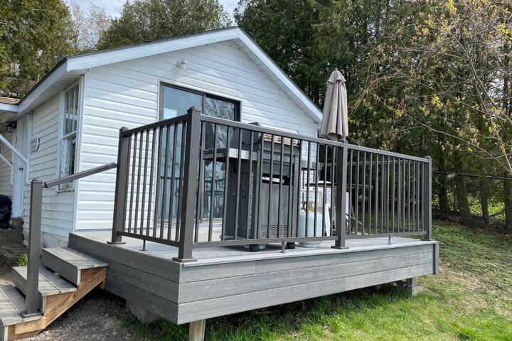 Merland Park Cottages and Motel