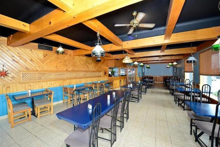 Travelers Inn