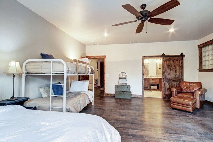 Room 20 of 52