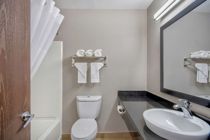 Room 20 of 24