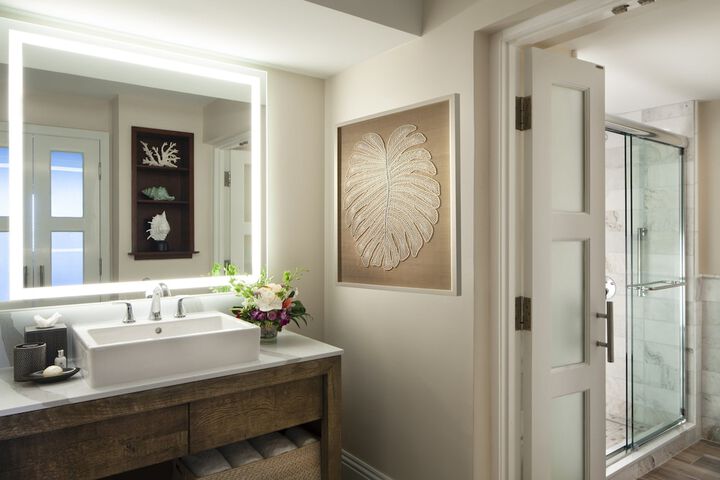 Pier House Resort & Spa