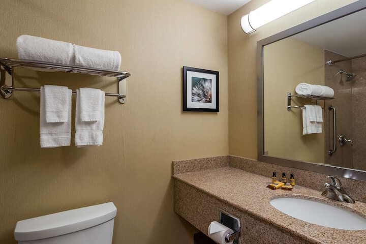 Best Western Plus Barrie