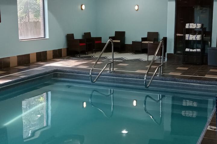 Pool 6 of 27