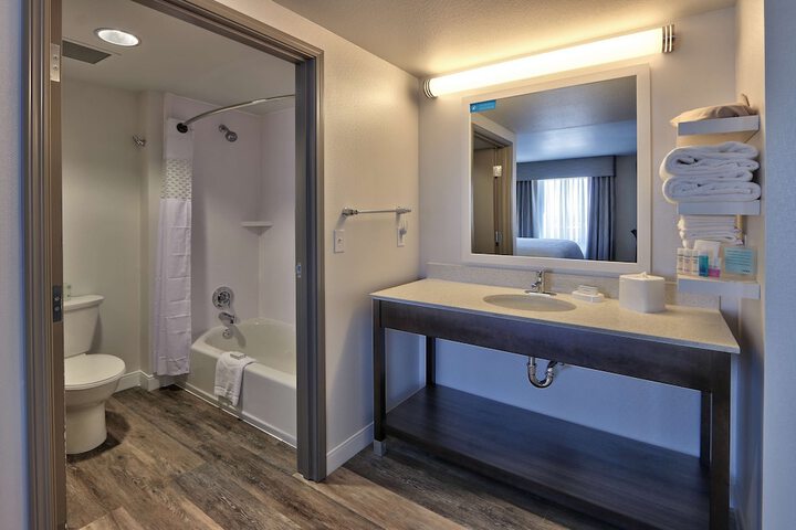 Room 20 of 43