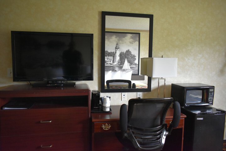 Room 17 of 29