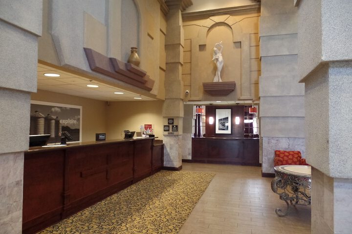 Hotel 6 of 35