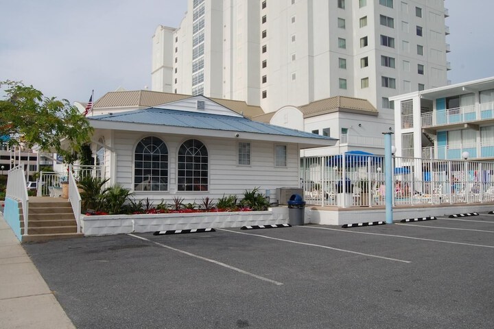 Hotel 9 of 38
