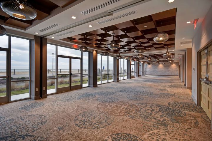 DoubleTree by Hilton Virginia Beach Oceanfront South