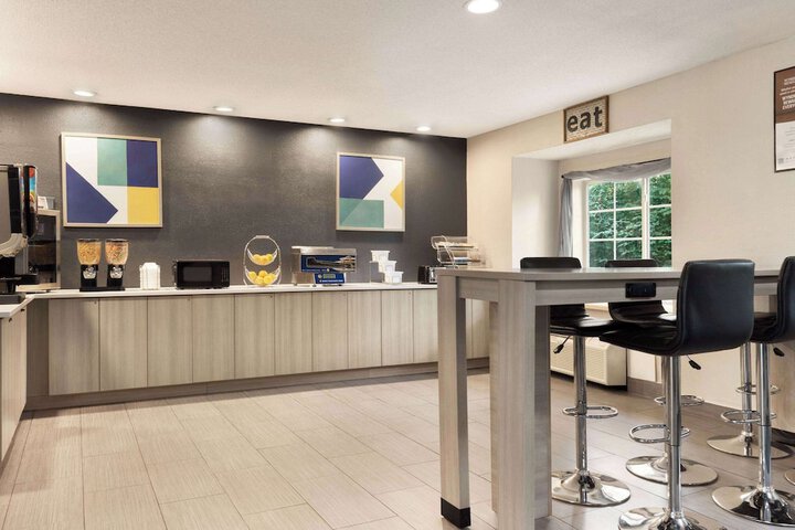 Microtel Inn & Suites by Wyndham Florence / Cincinnati Airport