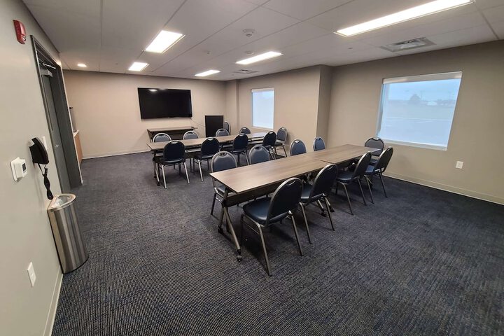 Microtel Inn & Suites by Wyndham Milford