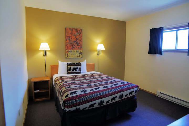 Room 12 of 14