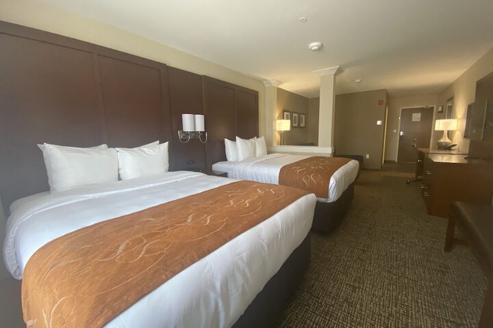 Room 18 of 25