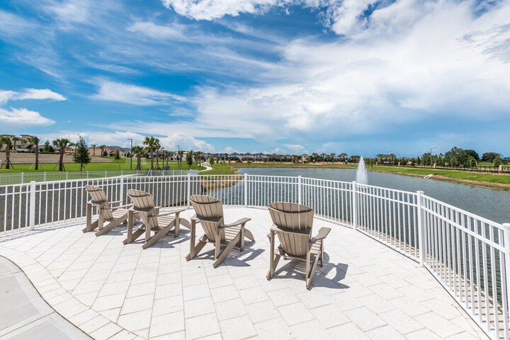 Solara Resort 1617 Nassau Point Trial
