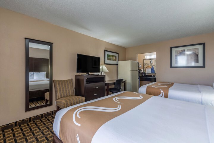 Quality Inn Pasadena - Houston East